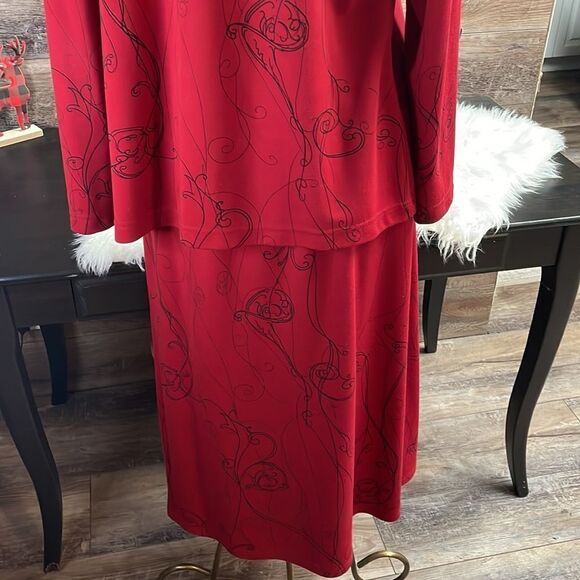Stephanie Andrews 2 pc Skirt & Jacket Set, Size Large , Red w Black Line Design - Picture 6 of 7
